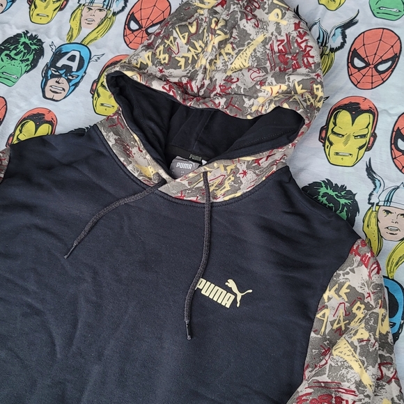 Puma Hoodie - Picture 2 of 7